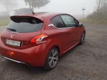 Peugeot 208 gti 1.6l Rouge