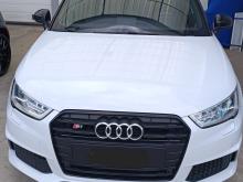 Audi S1 Blanc