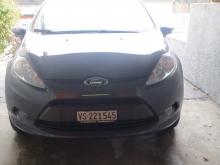 Ford fiesta 1.4 Trend  limousine Gris