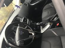 Volvo V40 D3 momentum Bleu