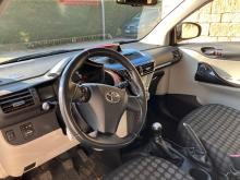 Toyota iQ 1.0 68 PS (50 kW)  Bordeaux