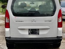 Citroen Berlingo  1.6 HDI Blanc