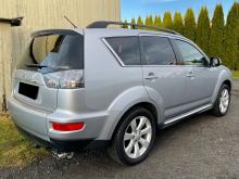 Mitsubishi Outlander Gris