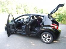 Peugeot 208 1.4 HDi Active Noire