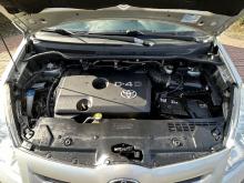 Toyota Corolla Verso 2.2-l-D-4D Gris