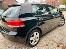 Volkswagen Golf VI 1.6 CR TDi Highline DPF Noire