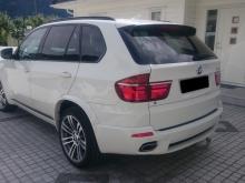 BMW X5 BMW  X5  TCI  OK DIESEL 2012.....150 000 km  3500.CHF Blanc