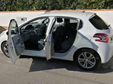 Peugeot 208 1.6L HDI  Allure Blanc