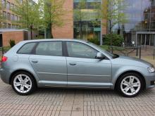 Audi Audi A3 2,0 TDI Grise Audi A3 2,0 TDI Grise Gris