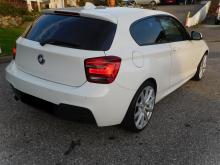 BMW Belle voiture d'occasion BMW Serie1 pas de pobleme Blanc