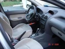 Peugeot 206 62000 Gris